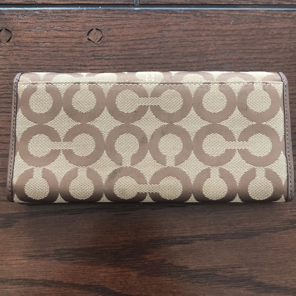 Coach Wallet - Picture 2 of 8
